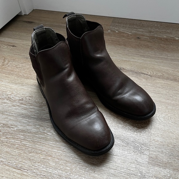 Will’s Vegan Store Vegan Faux Leather Dark Brown Chelsea Boots Size 41 EU / 8 US - Picture 3 of 13